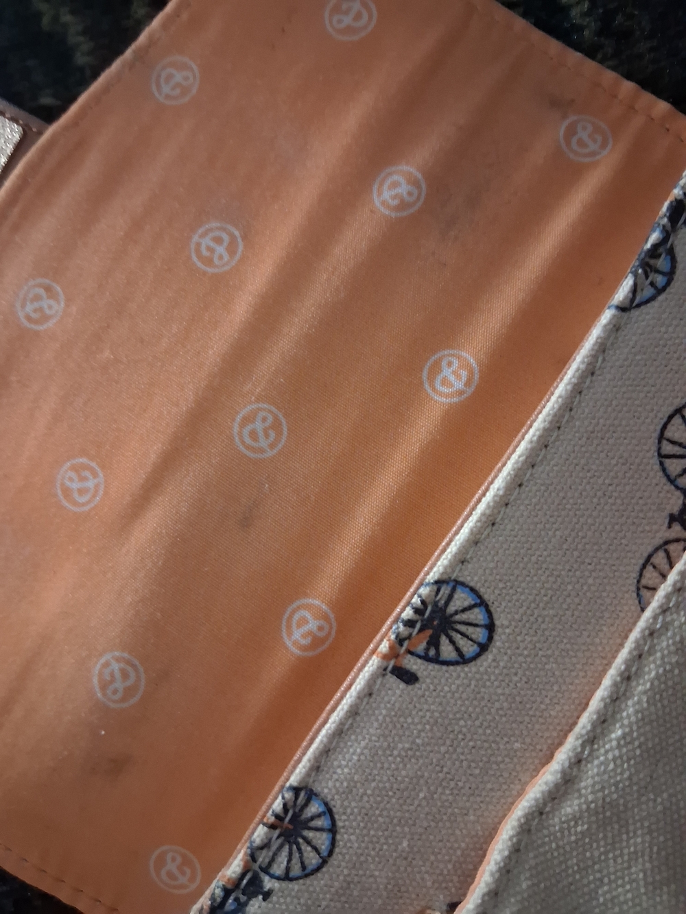 Mary & Martha Adventure On Crossbody Bag View 6